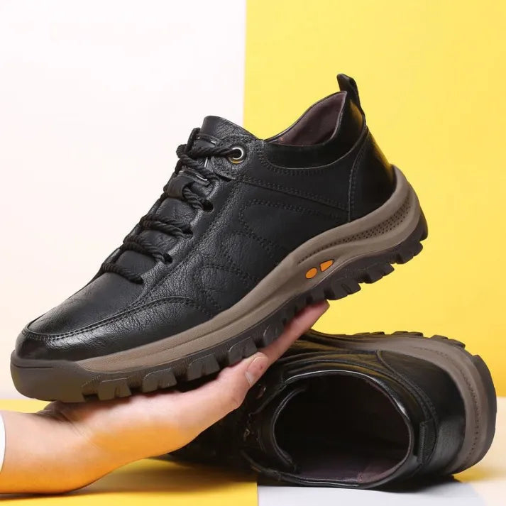 Buty ortopedyczne flemat® | Ergonomicznie zaprojektowane skórzane buty, które są wygodne, stylowe i przeszły najtrudniejszy test wodoodporności i technologii antypoślizgowej.