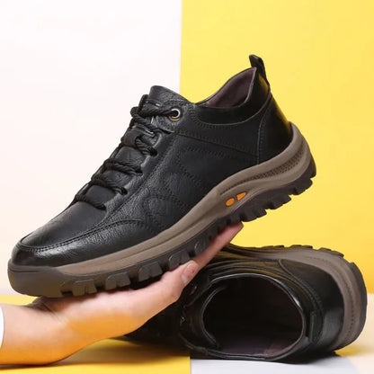 Buty ortopedyczne flemat® | Ergonomicznie zaprojektowane skórzane buty, które są wygodne, stylowe i przeszły najtrudniejszy test wodoodporności i technologii antypoślizgowej.